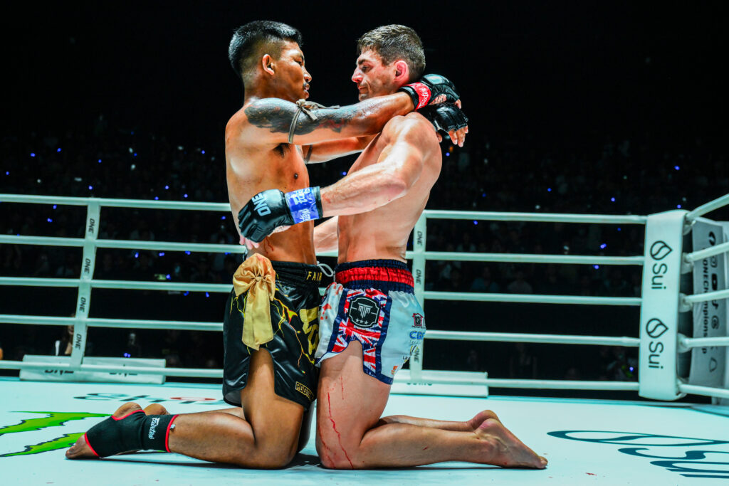 สรุปผลแข่งขันและประมวลภาพศึก ONE 169: อนาโตลี vs รุง รุง