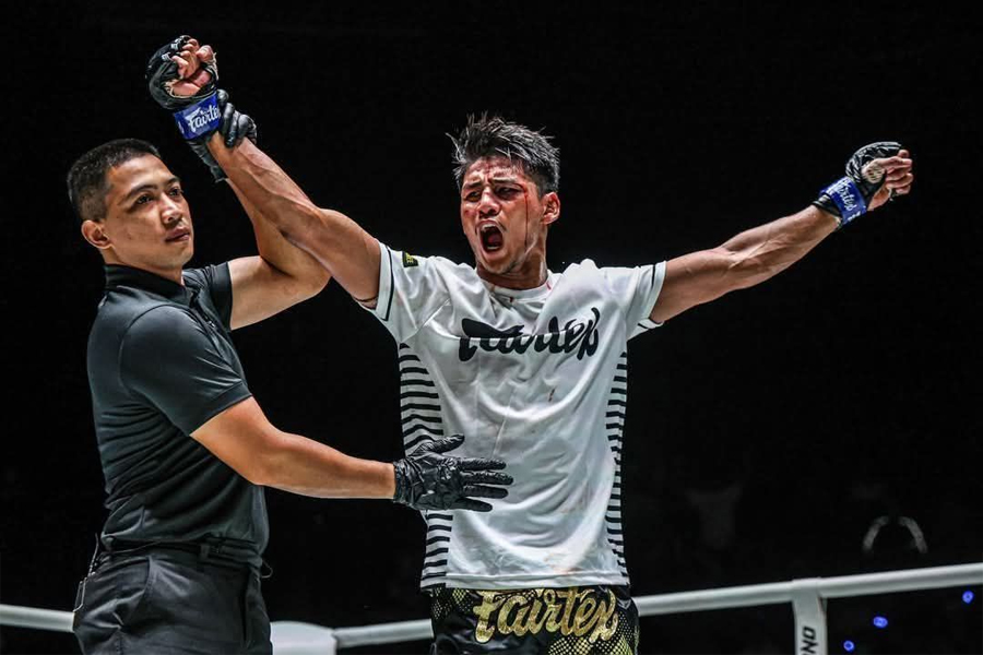 “ป๋าชุ้น” ไฟเขียว “เดโช” สละแชมป์ช่อง7 ลุย ONE ลุมพินี เต็มตัว